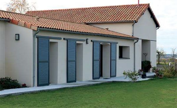 Photo de volets battants portes et fenêtres